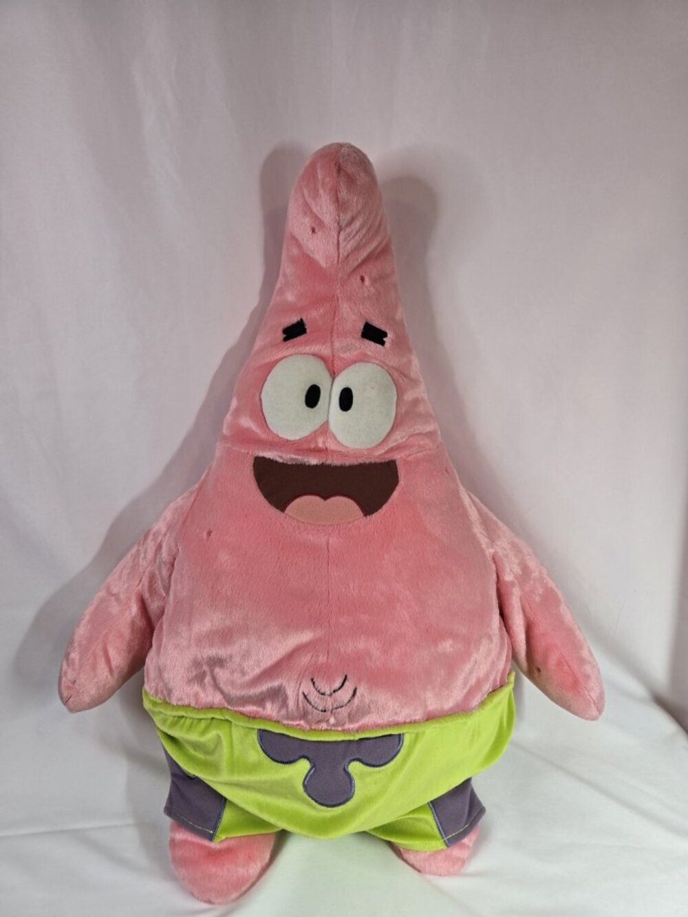 Universal Studios SpongeBob SquarePants Exclusive XL Plush Patrick Star 27"